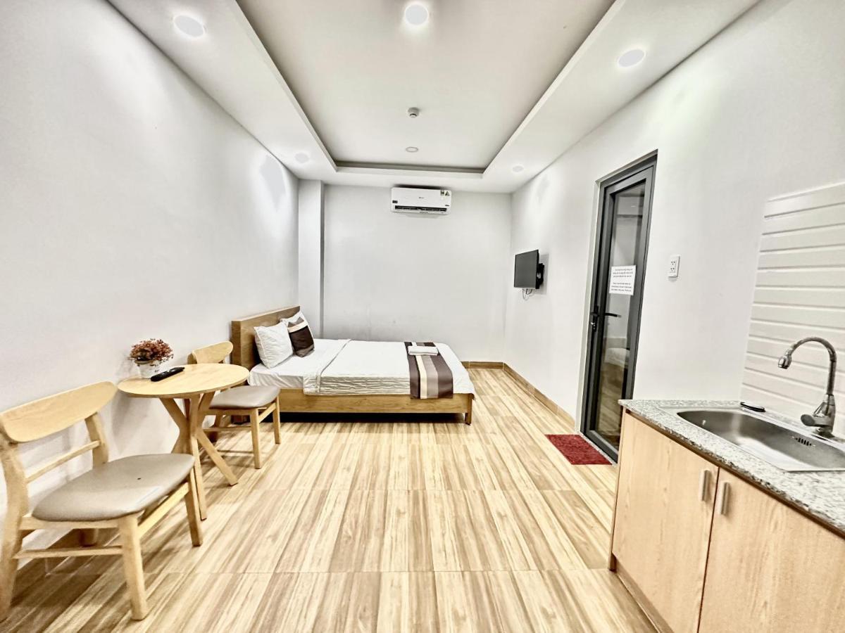 The Jade Hotel Near Tan Son Nhat Airport مدينة هوشي منه المظهر الخارجي الصورة