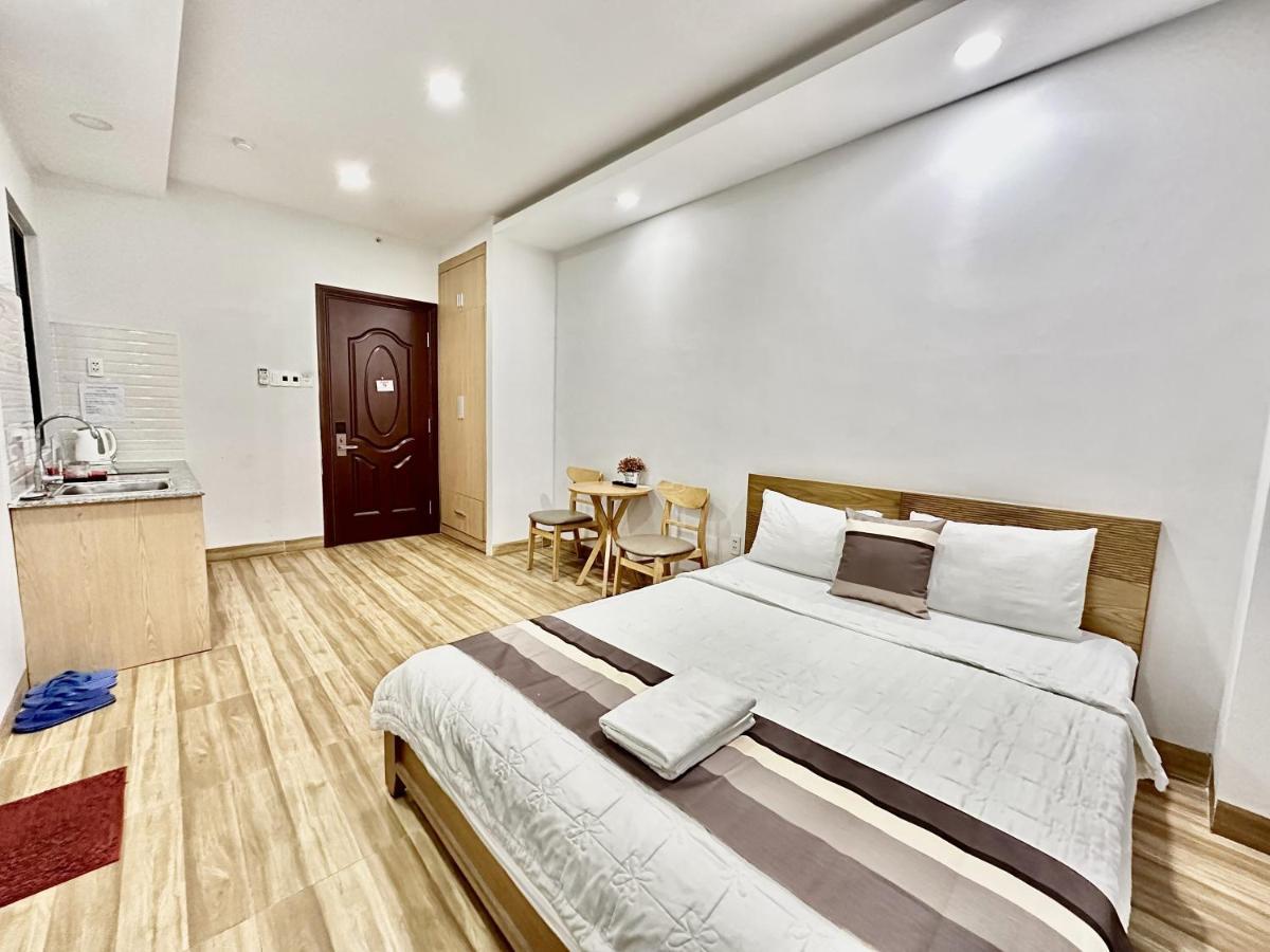 The Jade Hotel Near Tan Son Nhat Airport مدينة هوشي منه المظهر الخارجي الصورة